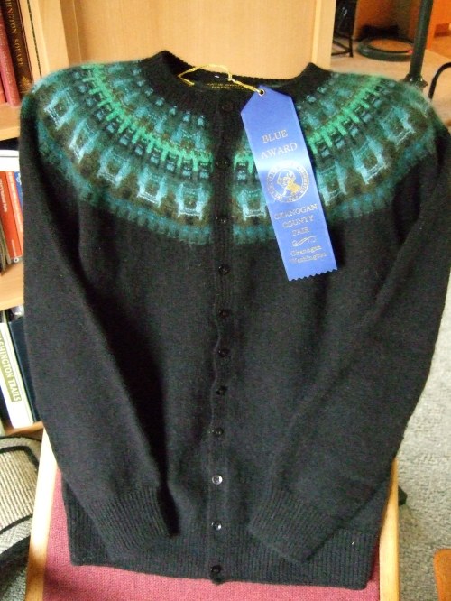 blue ribbon Bohus blue ribbon Bohus