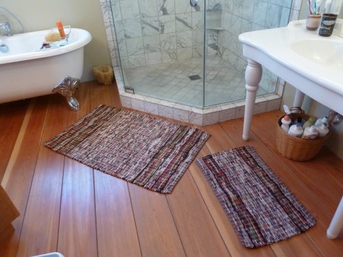 113 & 114 bathroom B