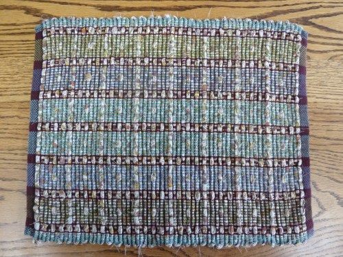 an old cotton sheet in 3/4" strips, good thickness and pattern