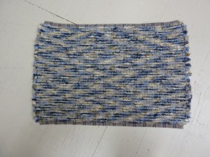 R152 - a small mat using up the last of these 2 colors