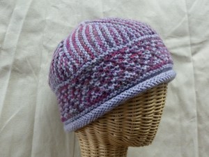 2 hats alike - Ondine pink/gray multi & Cascade 220 pale lavender