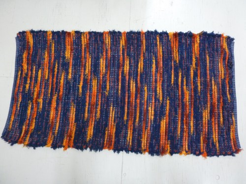 R185 - fire color alternated with dark red & navy wooly worms