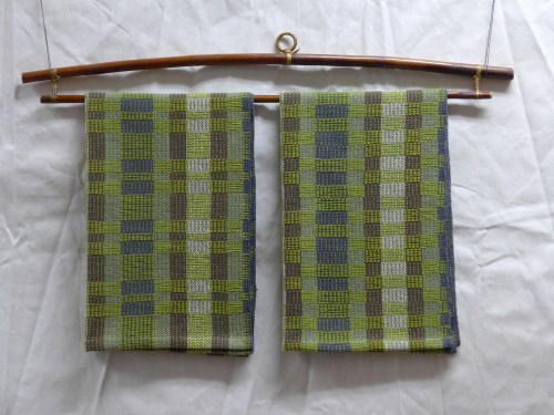 Lime with Shalae tabby; 2 different treadling patterns